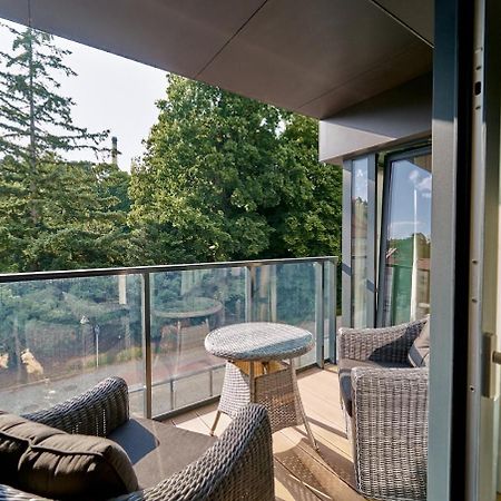 Laguna Ogrody Pieniawskie 33 Emerald Vip-Z Balkonem 폴라니카-즈루이 외부 사진